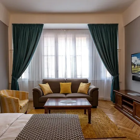 Apart Residence Old Town Apartment *